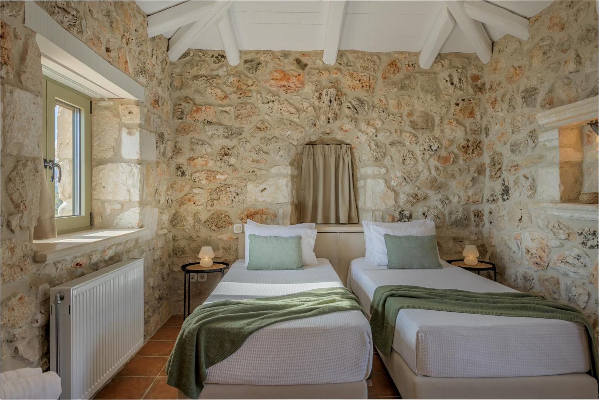 Koríthion Gagouinos Cottage מראה חיצוני תמונה